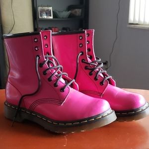 Hot pink Dr.martens 1460